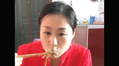 娱乐吃瓜酱网友,揭秘娱乐圈那些不为人知的幕后故事