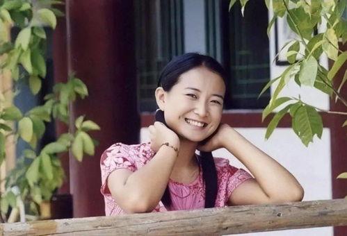 娱乐吃瓜酱贾玲,娱乐吃瓜界的“瓜王”,揭秘娱乐圈幕后故事